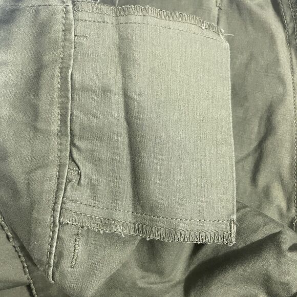 Villager Green Outdoor Shorts Women’s Size 8 Lightweight Summer Activewear - Picture 12 of 14